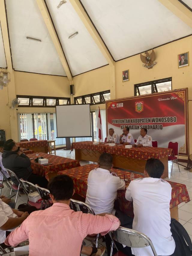 sosialisasi-sengkuyung-mobile-bagi-para-admin-desa